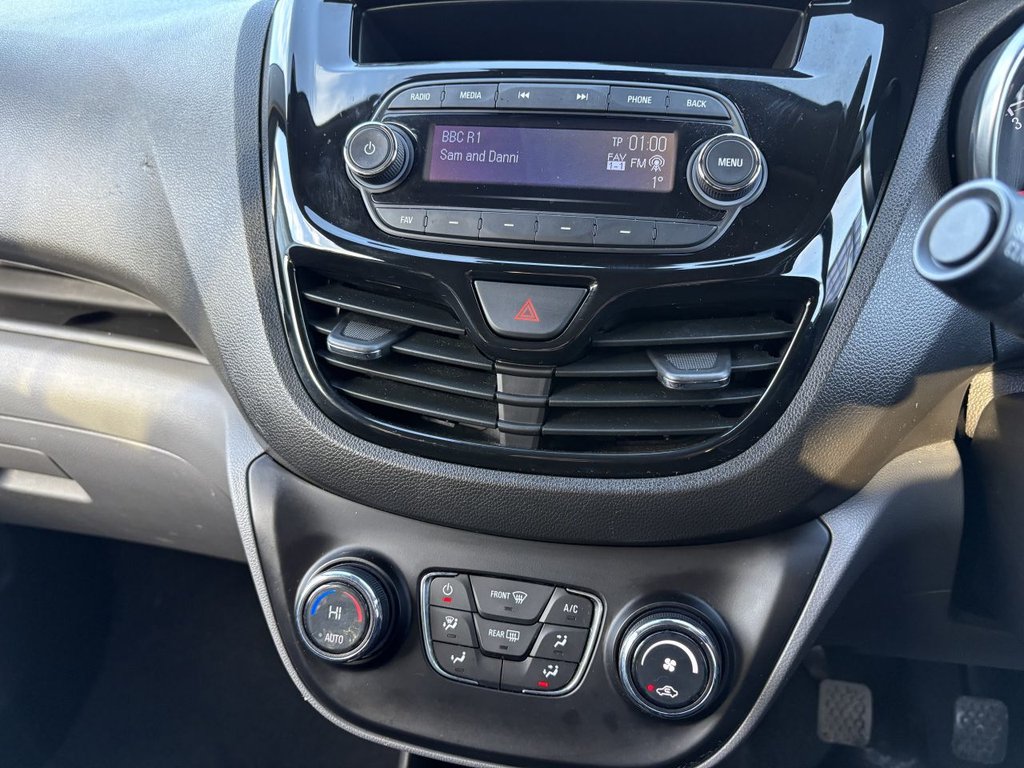 Used Vauxhall Viva 2016 for sale - 76820202: Photo 19