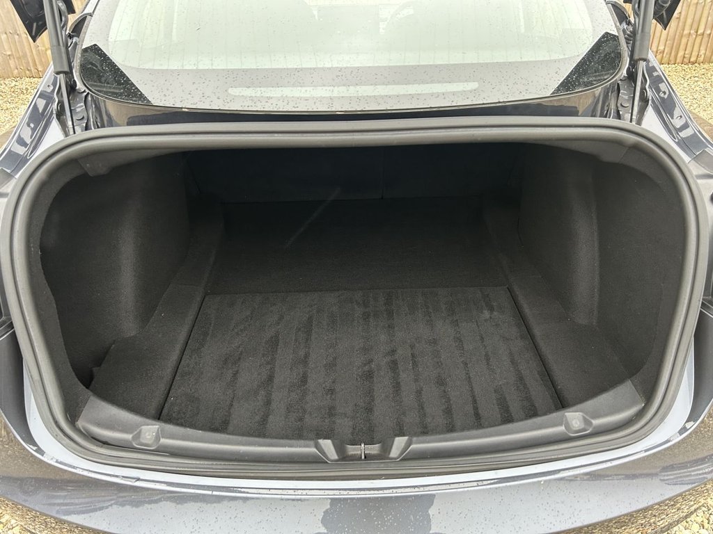 Used Tesla Model 3 2019 for sale - 77798178: Photo 9