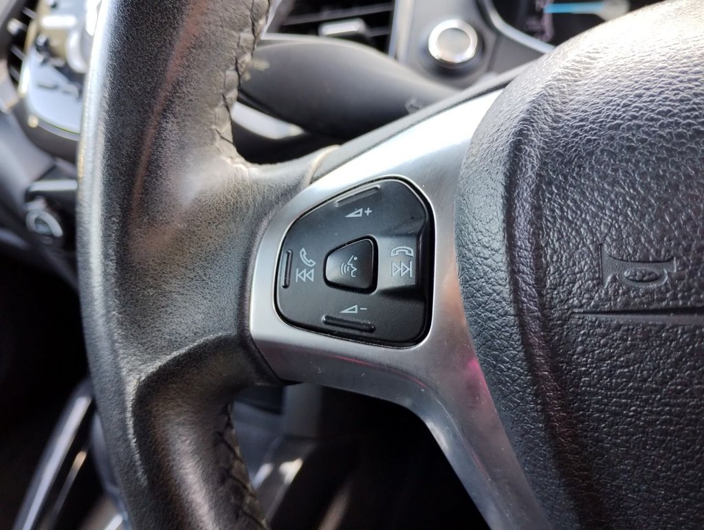 Used Ford Ecosport 2017 for sale - 76739943: Photo 17