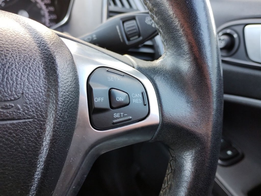 Used Ford Ecosport 2017 for sale - 76739943: Photo 18