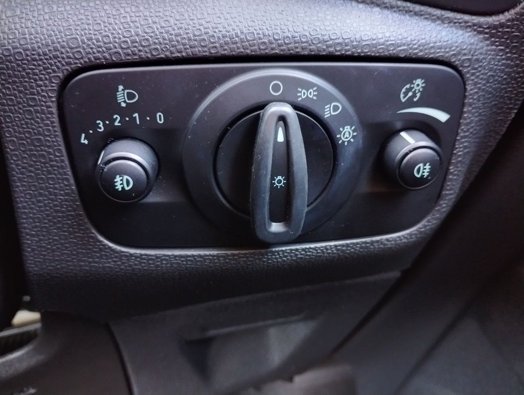 Used Ford Ecosport 2017 for sale - 76739943: Photo 19