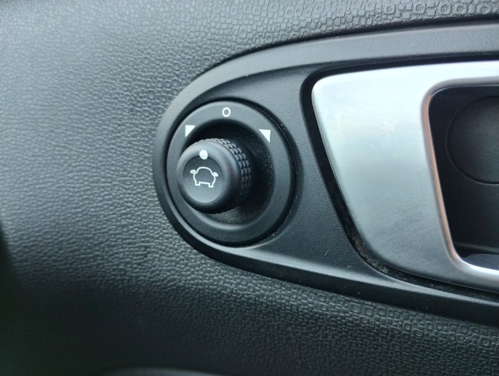 Used Ford Ecosport 2017 for sale - 76739943: Photo 20