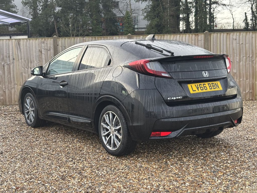 Used Honda Civic 2016 for sale - 77849767: Photo 3