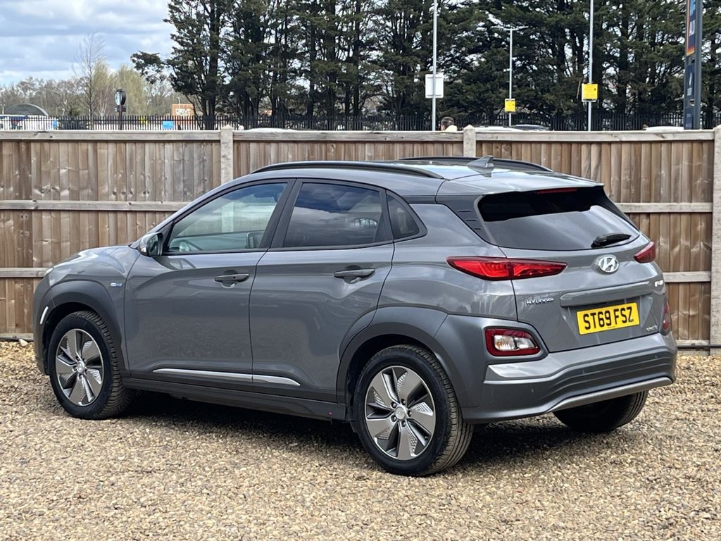 Used Hyundai KONA 2019 for sale - 78016761: Photo 3