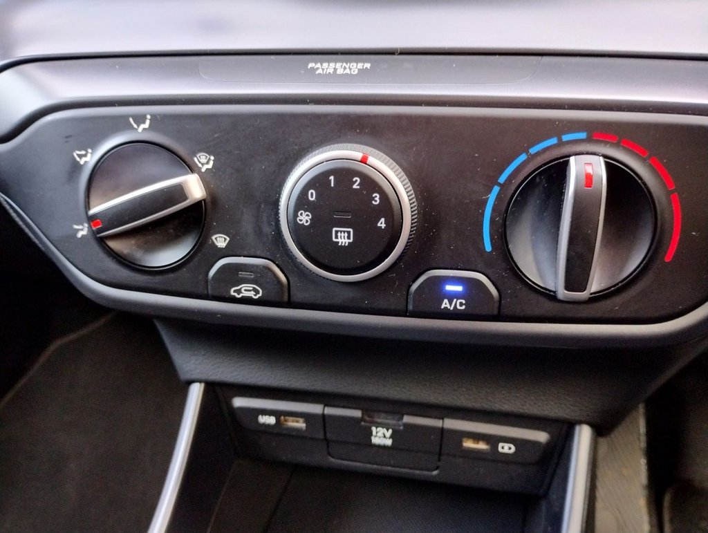 Used Hyundai i20 2022 for sale - 76547200: Photo 15