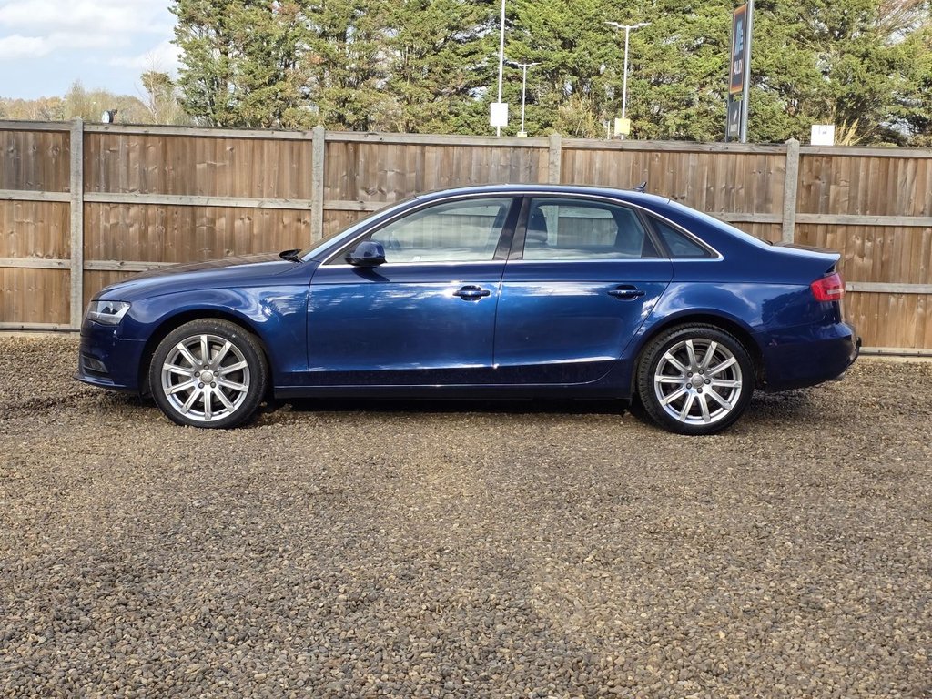 Used Audi A4 2015 for sale - 76617225: Photo 2