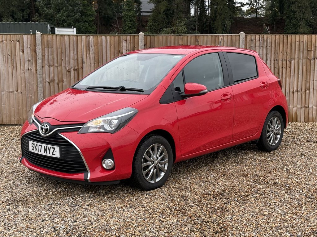Used Toyota Yaris 2017 for sale - 76345179: Photo 1
