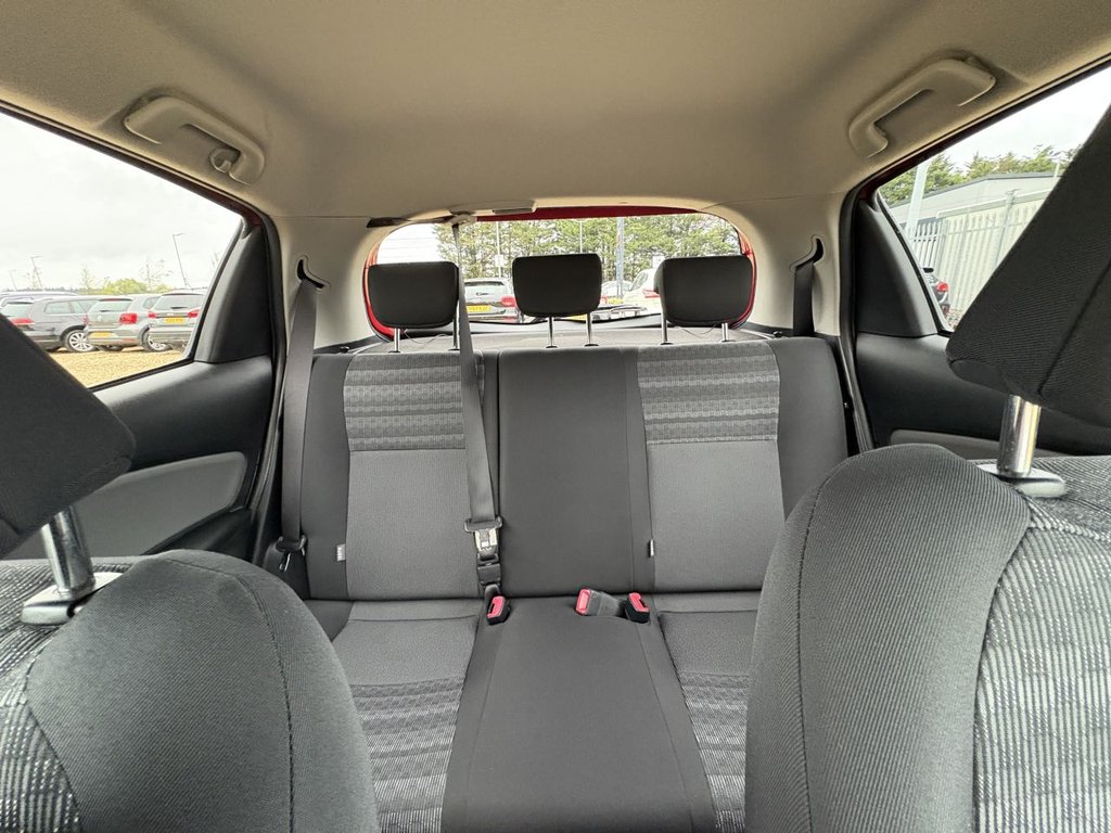 Used Toyota Yaris 2017 for sale - 76345179: Photo 10