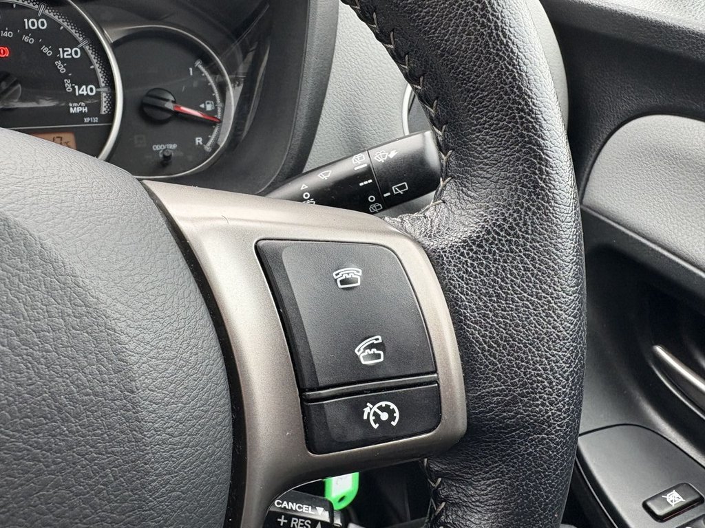 Used Toyota Yaris 2017 for sale - 76345179: Photo 14