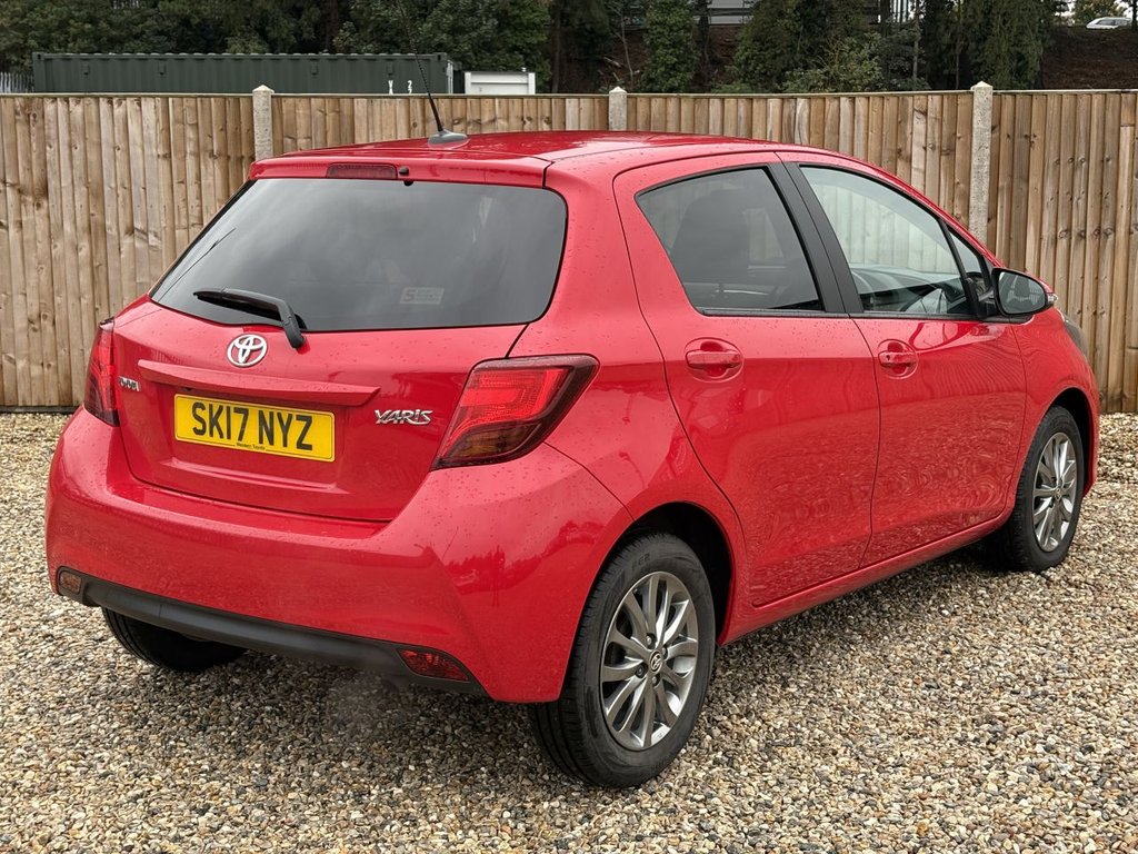 Used Toyota Yaris 2017 for sale - 76345179: Photo 5