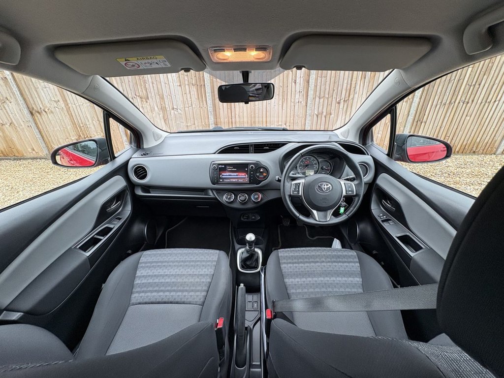 Used Toyota Yaris 2017 for sale - 76345179: Photo 9