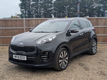 2016 (16) - 1.7 CRDi ISG 4 5dr