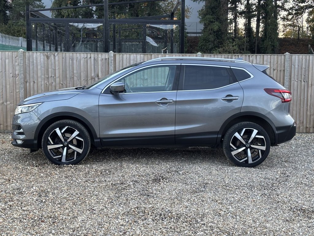 Used Nissan Qashqai 2020 for sale - 76367827: Photo 2