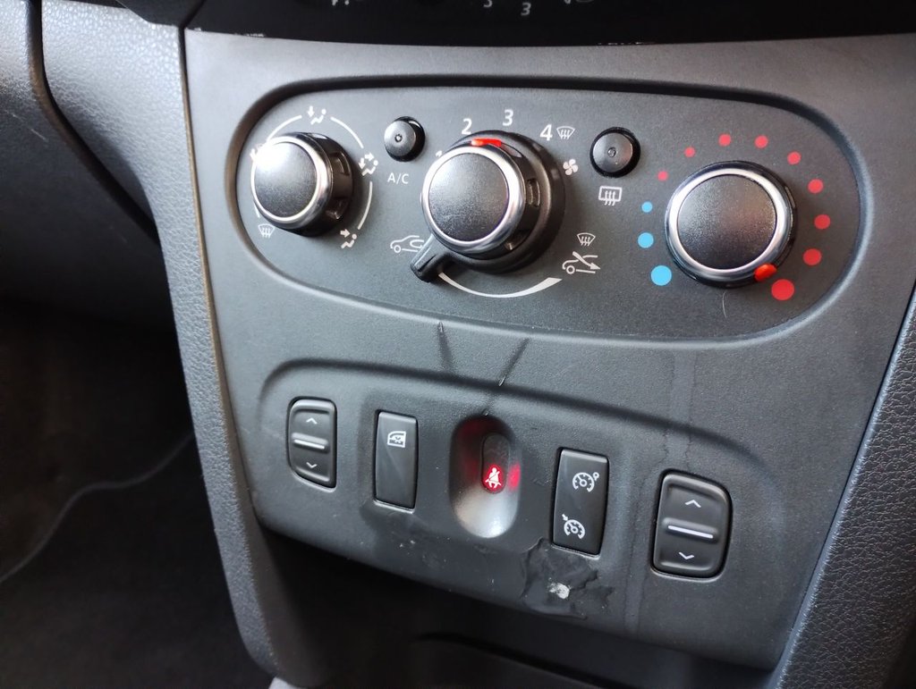 Used Dacia Sandero 2019 for sale - 77110781: Photo 15