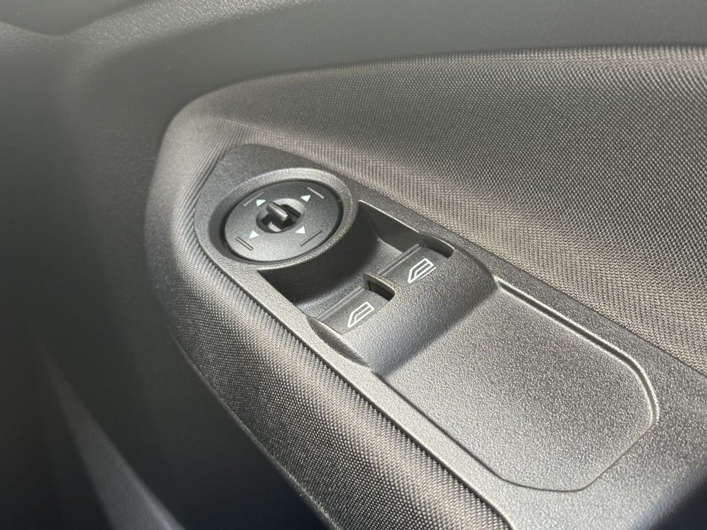 Used Ford C-Max 2018 for sale - 78110522: Photo 12