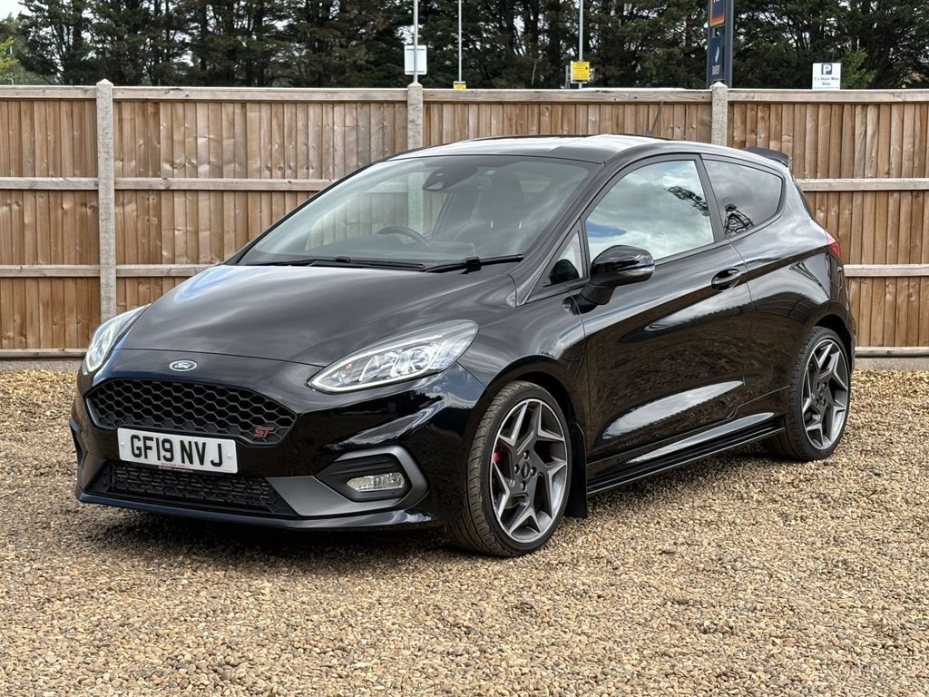 Used Ford Fiesta 2019 for sale - 75832141: Photo 1