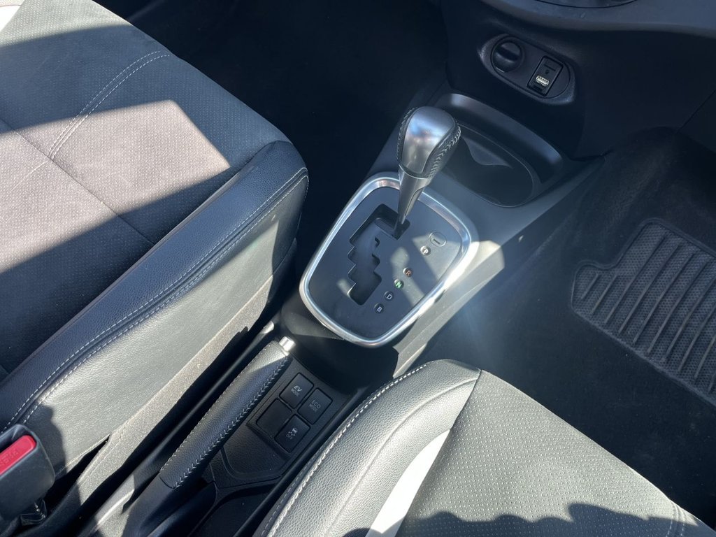 Used Toyota Yaris 2019 for sale - 78002387: Photo 17