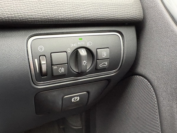 Used Volvo XC60 2015 for sale - 76080602: Photo 13