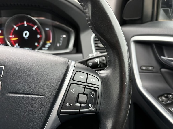 Used Volvo XC60 2015 for sale - 76080602: Photo 14