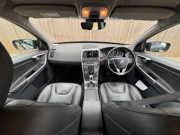 Used Volvo XC60 2015 for sale - 76080602: Photo 9