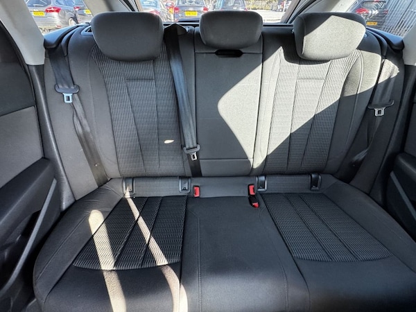 Used Audi A4 Avant 2017 for sale - 76105676: Photo 12