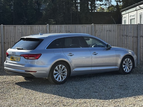 Used Audi A4 Avant 2017 for sale - 76105676: Photo 5