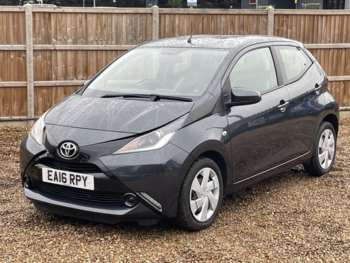 2016 (16) - 1.0 VVT-i x-play Hatchback 5dr Petrol x-shift Euro 6 (68 ps)
