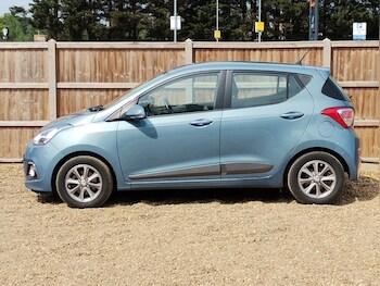 Used Hyundai i10 2016 for sale - 75432901: Photo