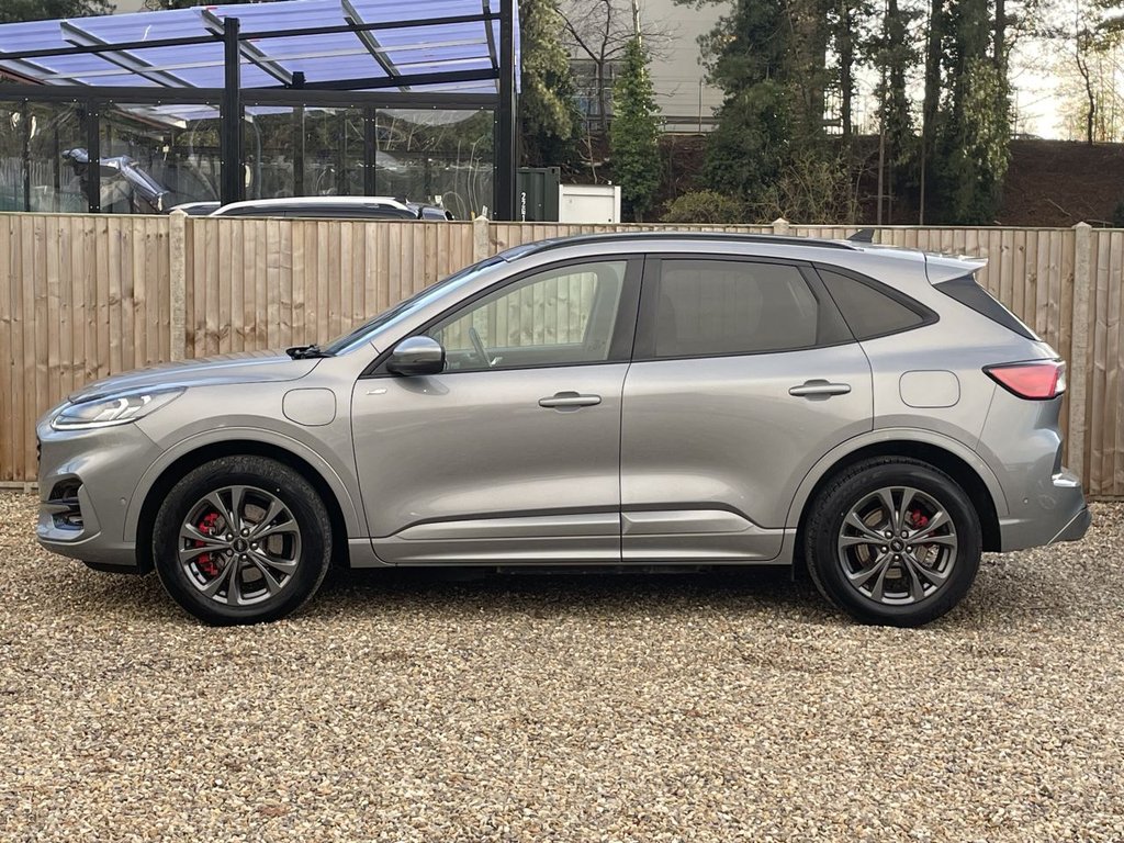 Used Ford Kuga 2021 for sale - 76605184: Photo 2