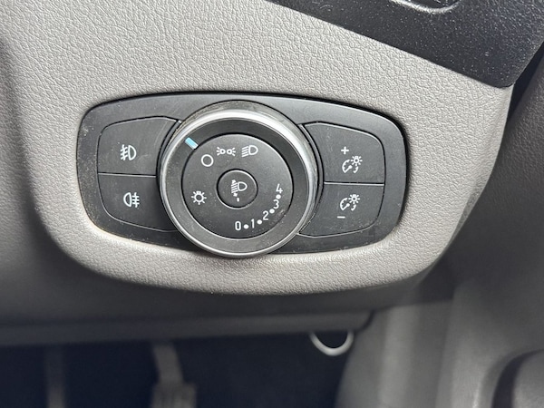 Used Ford Tourneo Connect 2020 for sale - 75456381: Photo 13