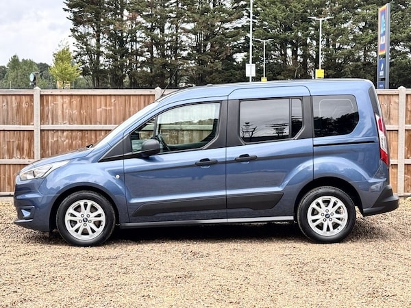 Used Ford Tourneo Connect 2020 for sale - 75456381: Photo 2