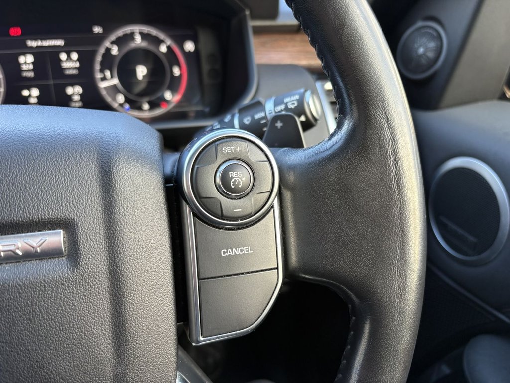 Used Land Rover Discovery 2018 for sale - 76698193: Photo 15