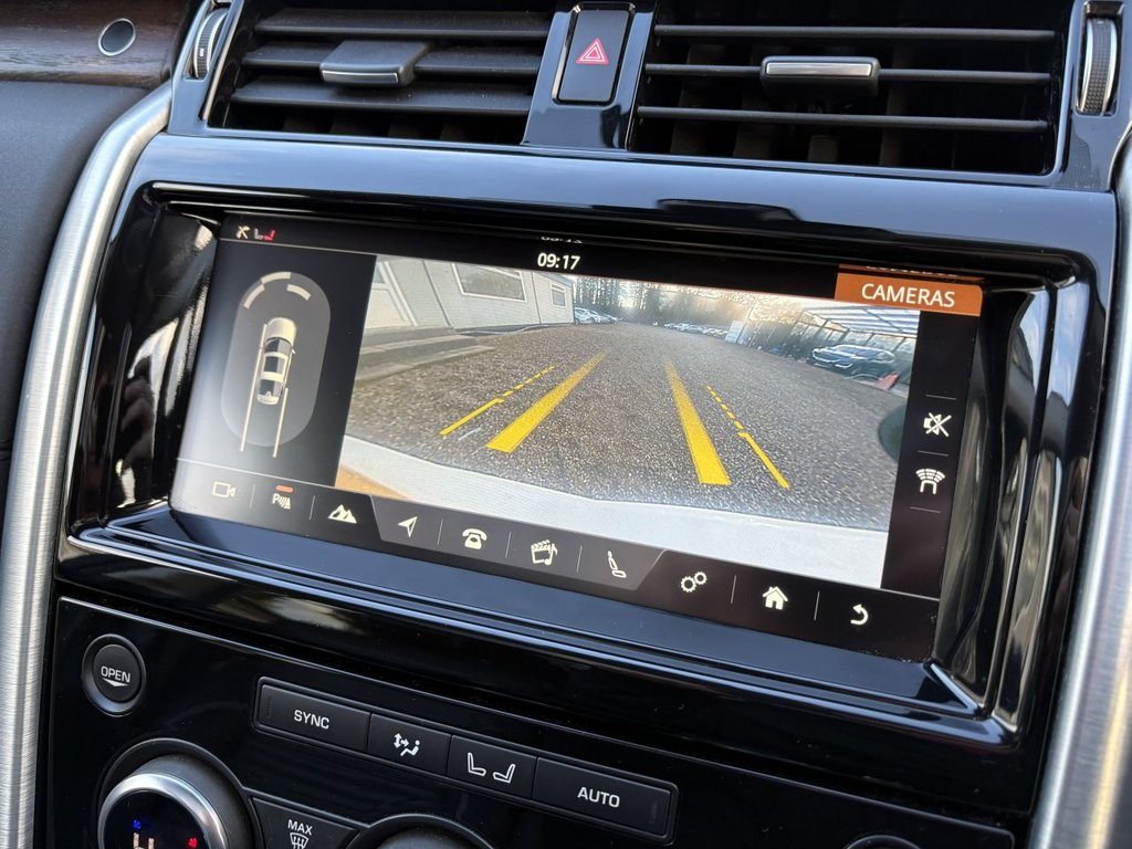 Used Land Rover Discovery 2018 for sale - 76698193: Photo 21