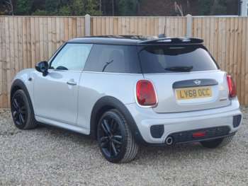 Used MINI Hatch 2018 for sale - 72997936: Photo