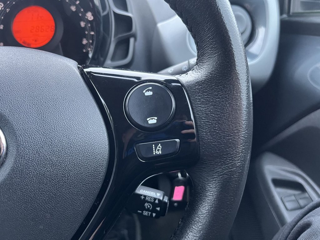 Used Toyota AYGO 2021 for sale - 77904678: Photo 15