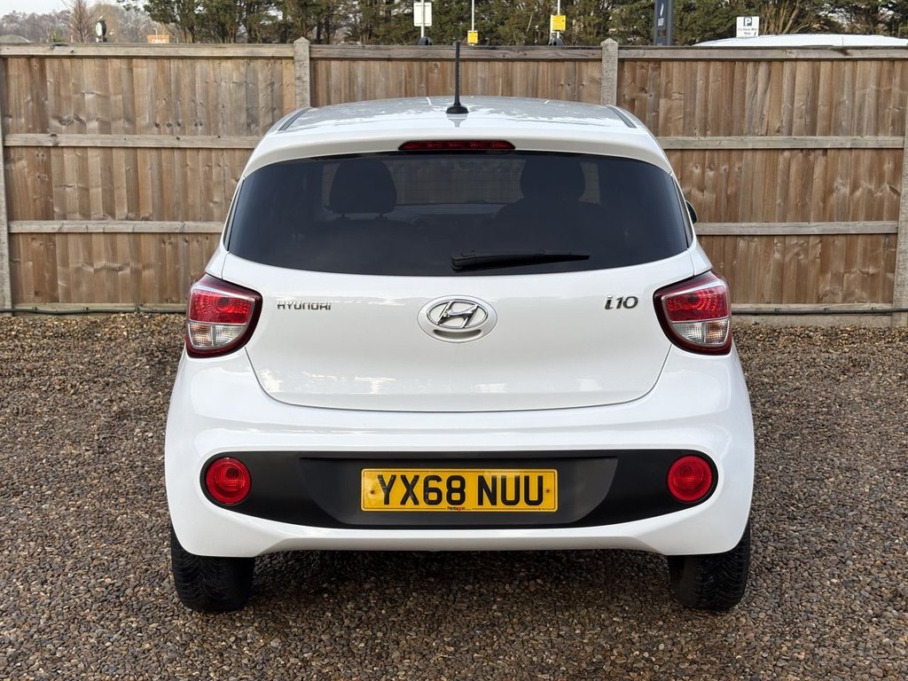 Used Hyundai i10 2018 for sale - 77027053: Photo 4