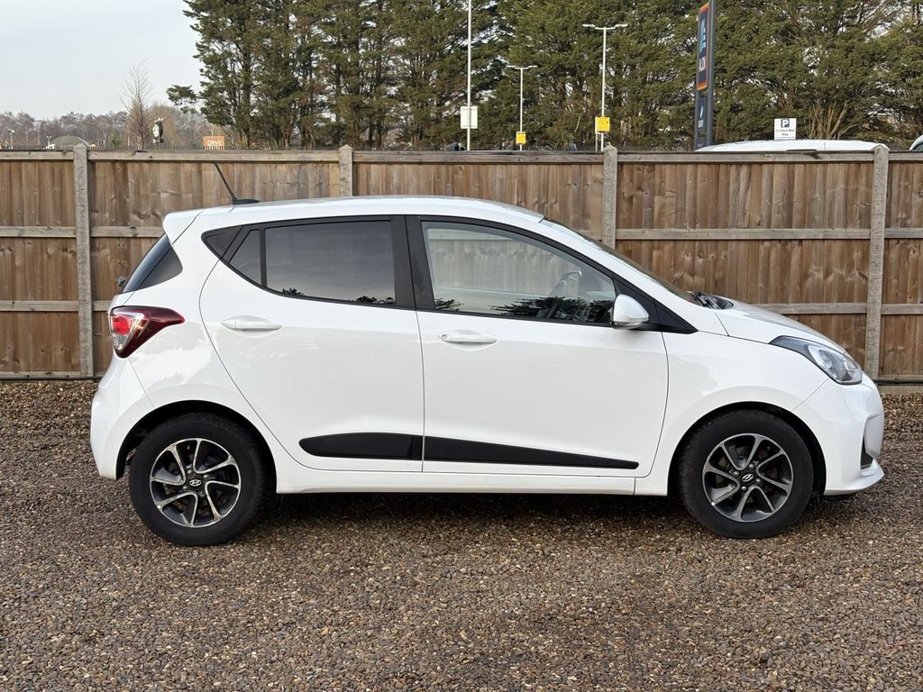 Used Hyundai i10 2018 for sale - 77027053: Photo 6
