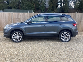 Used Skoda Karoq 2019 for sale - 75800228: Photo