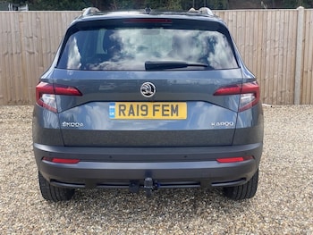 Used Skoda Karoq 2019 for sale - 75800228: Photo