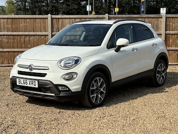 2016 (66) - 1.6 Multijet Cross 5dr