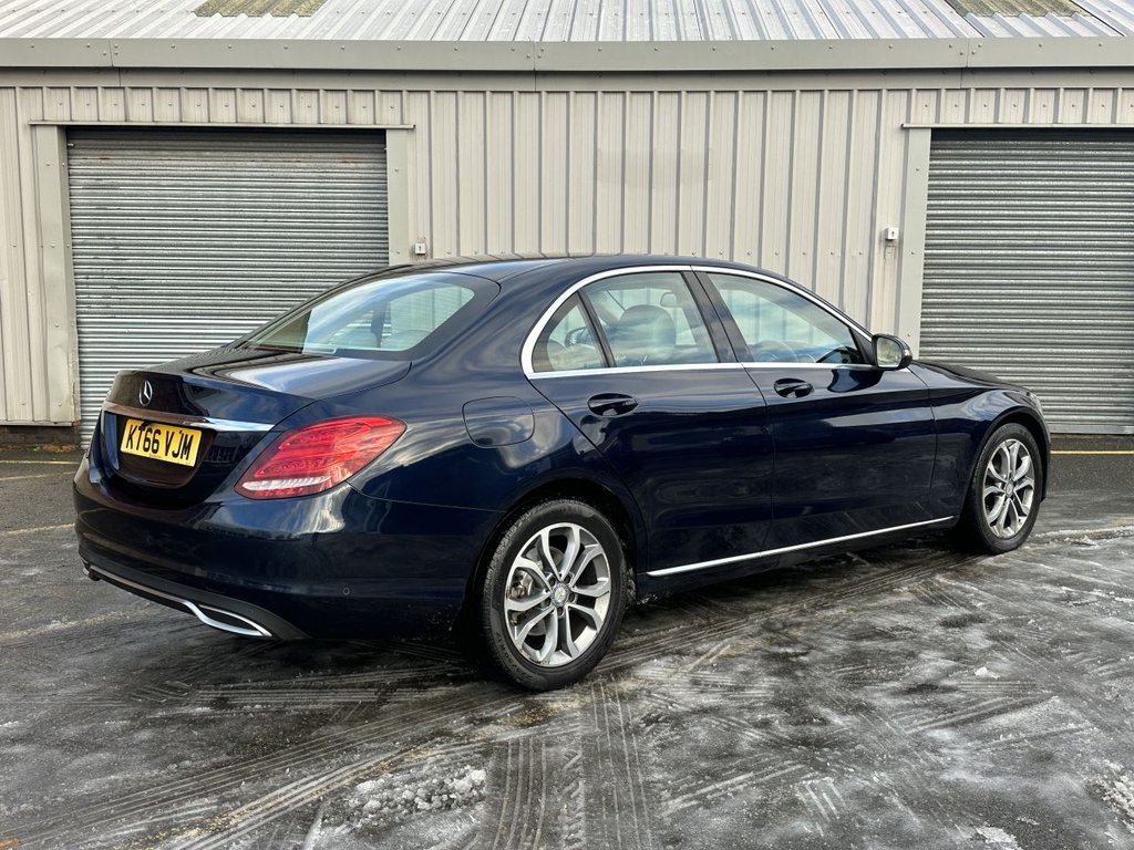 Used Mercedes-Benz C Class 2017 for sale - 77451529: Photo 5