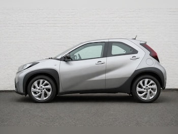 Used Toyota Aygo X 2023 for sale - 78330140: Photo
