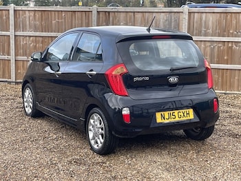 Used Kia Picanto 2015 for sale - 76453996: Photo