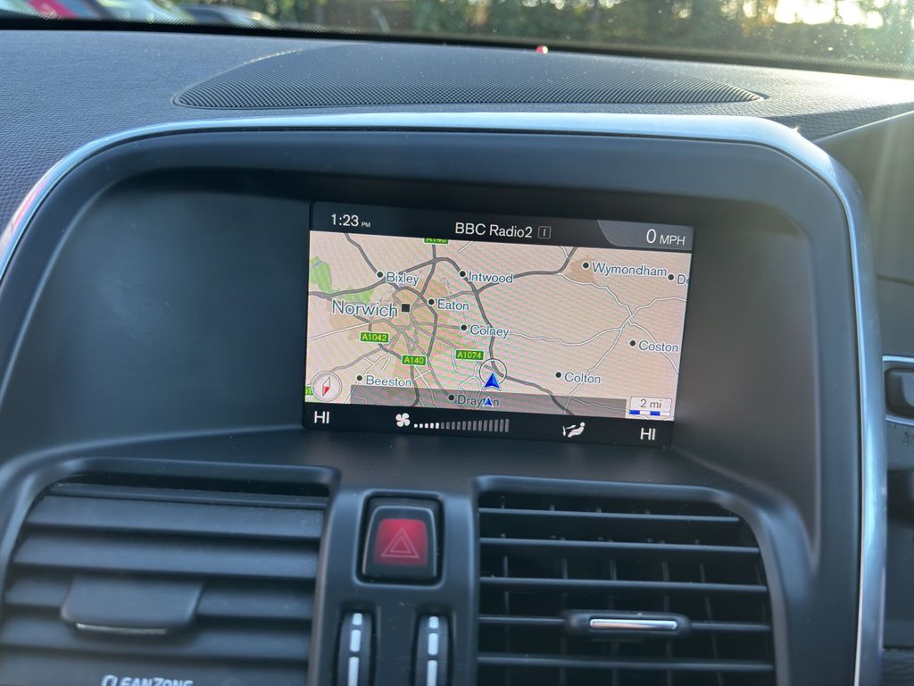 Used Volvo XC60 2017 for sale - 76783666: Photo 12