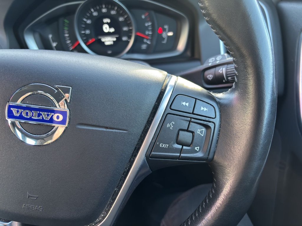 Used Volvo XC60 2017 for sale - 76783666: Photo 14