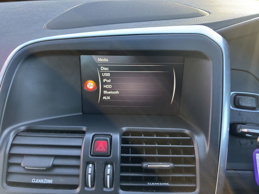 Used Volvo XC60 2017 for sale - 76783666: Photo 16