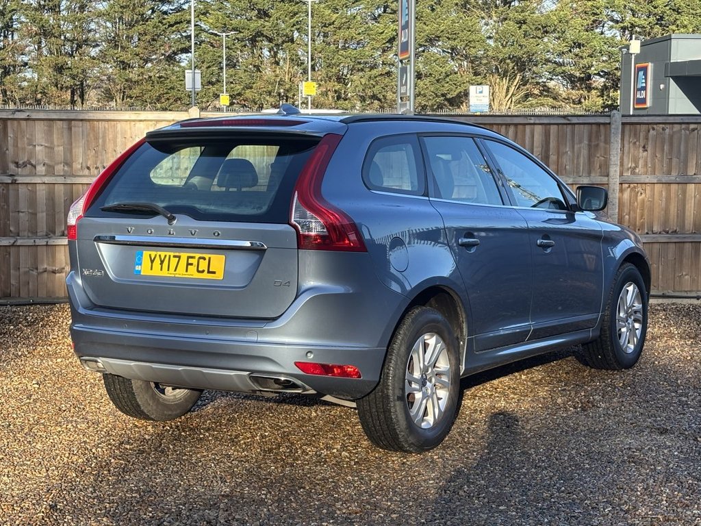 Used Volvo XC60 2017 for sale - 76783666: Photo 5
