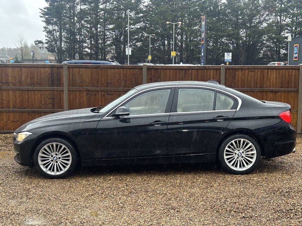 Used BMW 3 Series 2014 for sale - 76569971: Photo 2