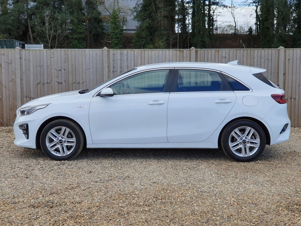 Used Kia Ceed 2018 for sale - 78110256: Photo 2