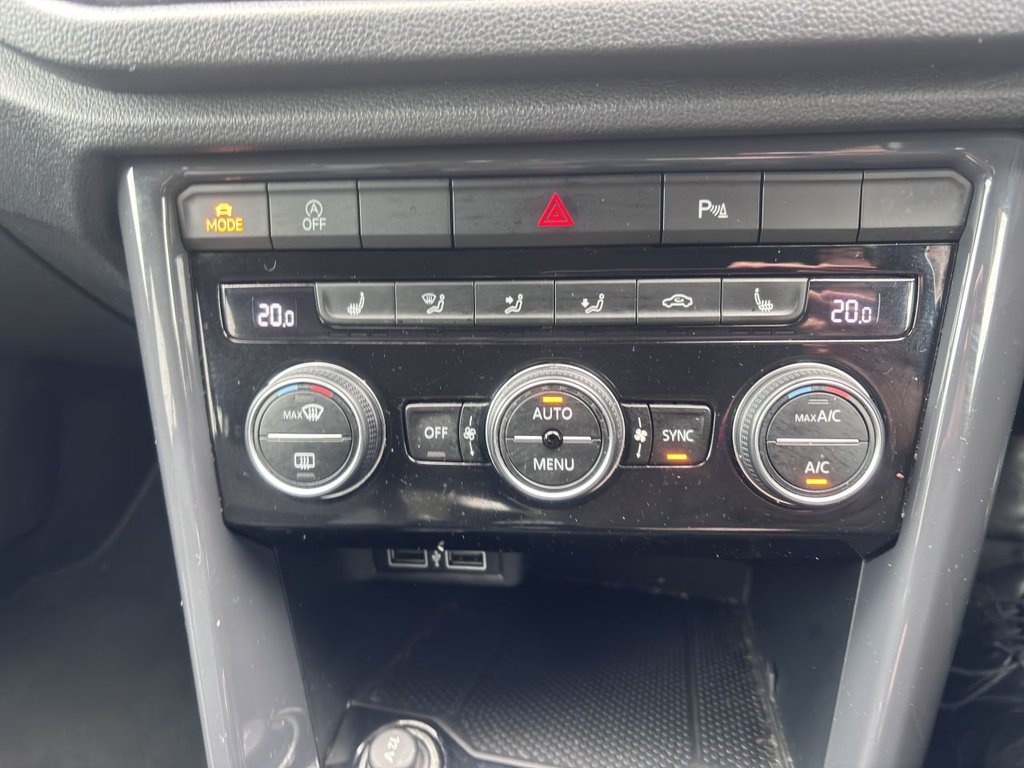 Used Volkswagen T-Roc 2018 for sale - 77792004: Photo 21